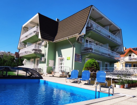 ZÖLD VENDÉGHÁZ - GREEN GUESTHOUSE - GRUNES HAUS